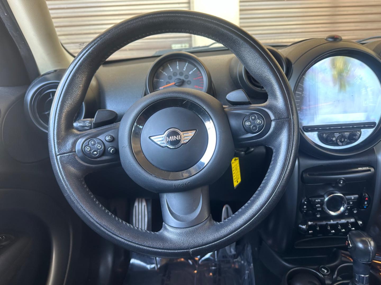 2015 Black /Black Mini Countryman S (WMWZC3C54FW) with an 1.6L L4 DOHC 16V TURBO engine, Automatic transmission, located at 30 S. Berkeley Avenue, Pasadena, CA, 91107, (626) 248-7567, 34.145447, -118.109398 - Photo#26